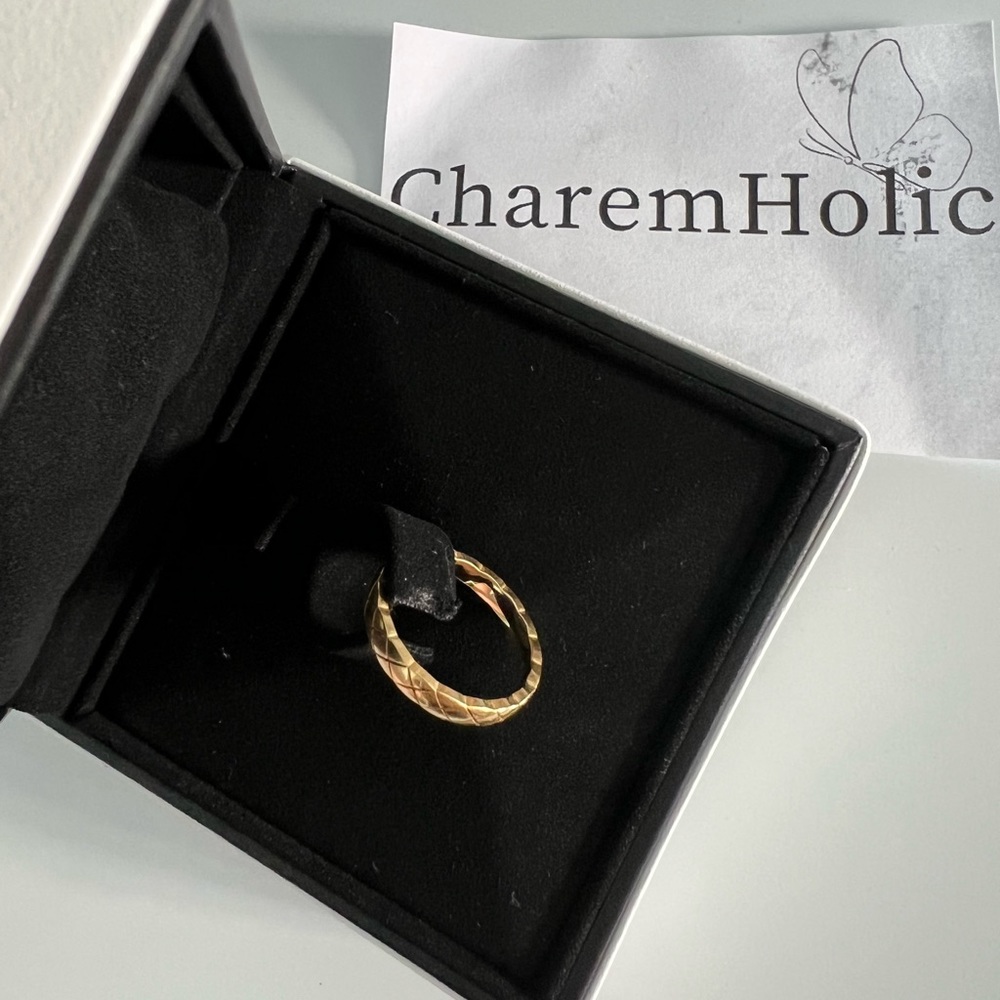 ✨ CHANEL Fine Jewelry ✨18K Yellow Gold CoCo Crush Ring size 52 (US 6) - Picture 2 of 6